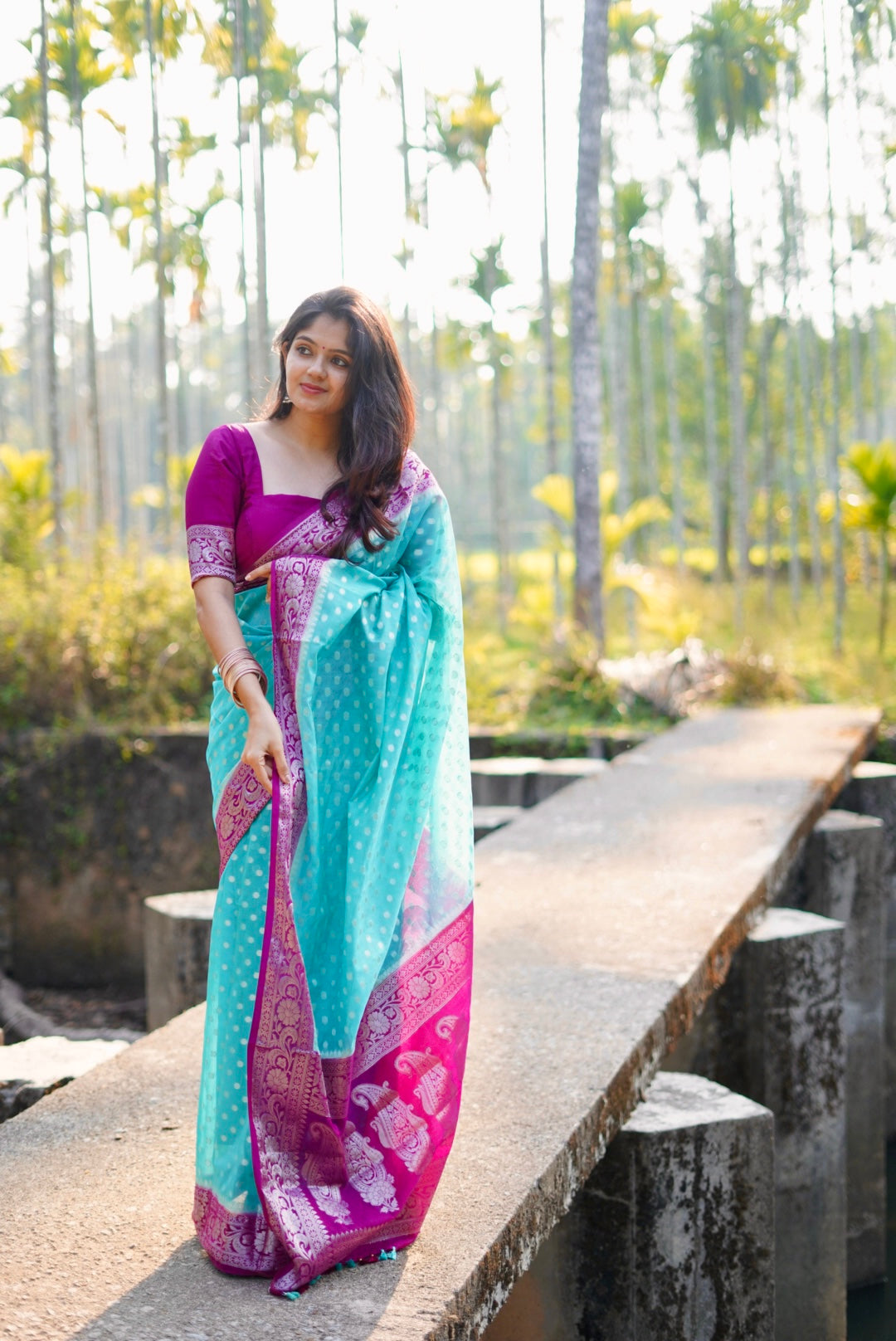All Over Butti Semi Georgette