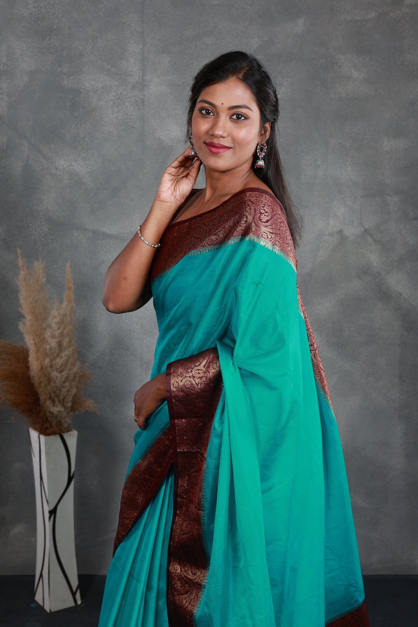Teal Saree with Contrast Border
