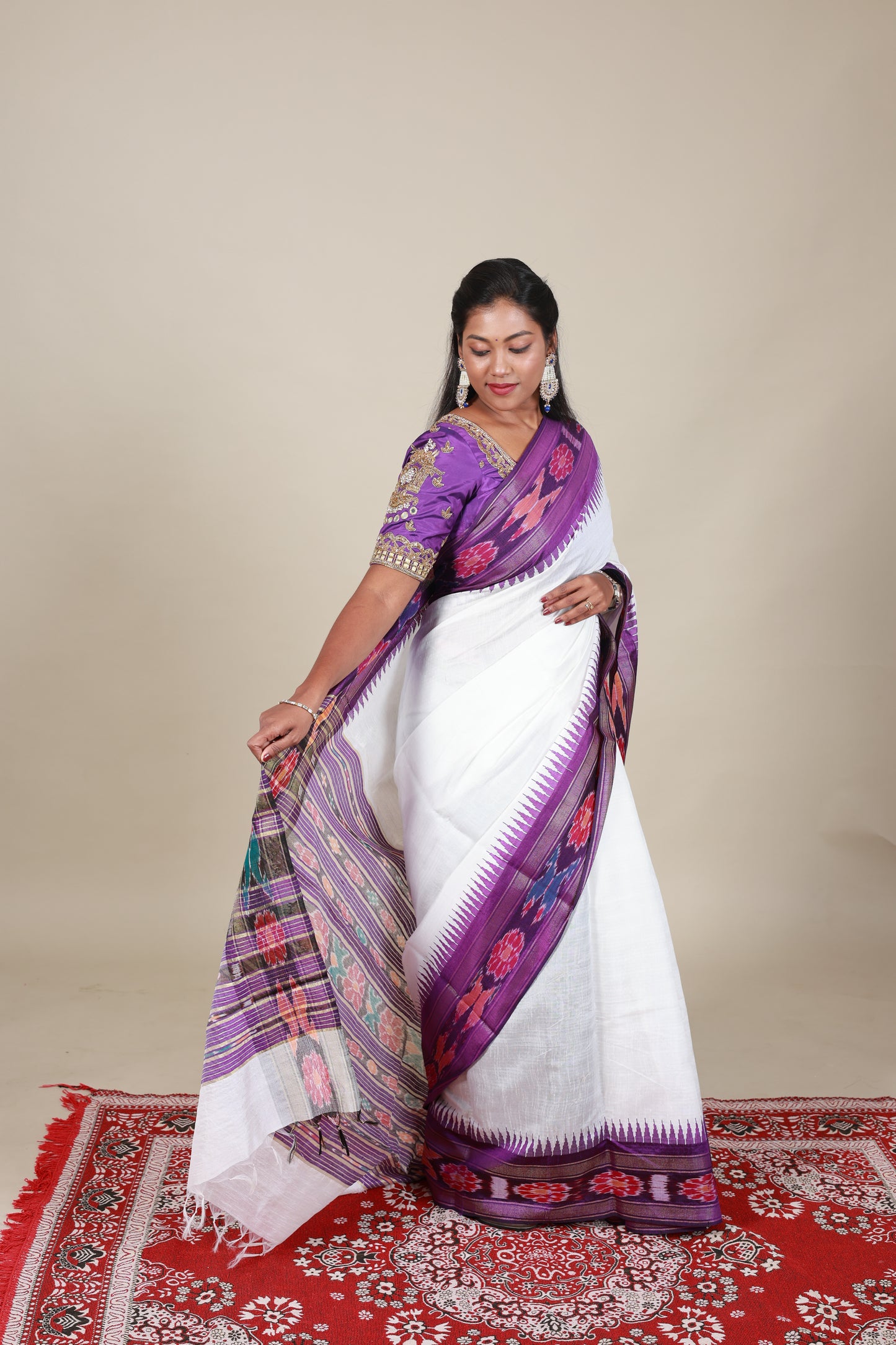 Pure Raw Silk Saree - Aaravi