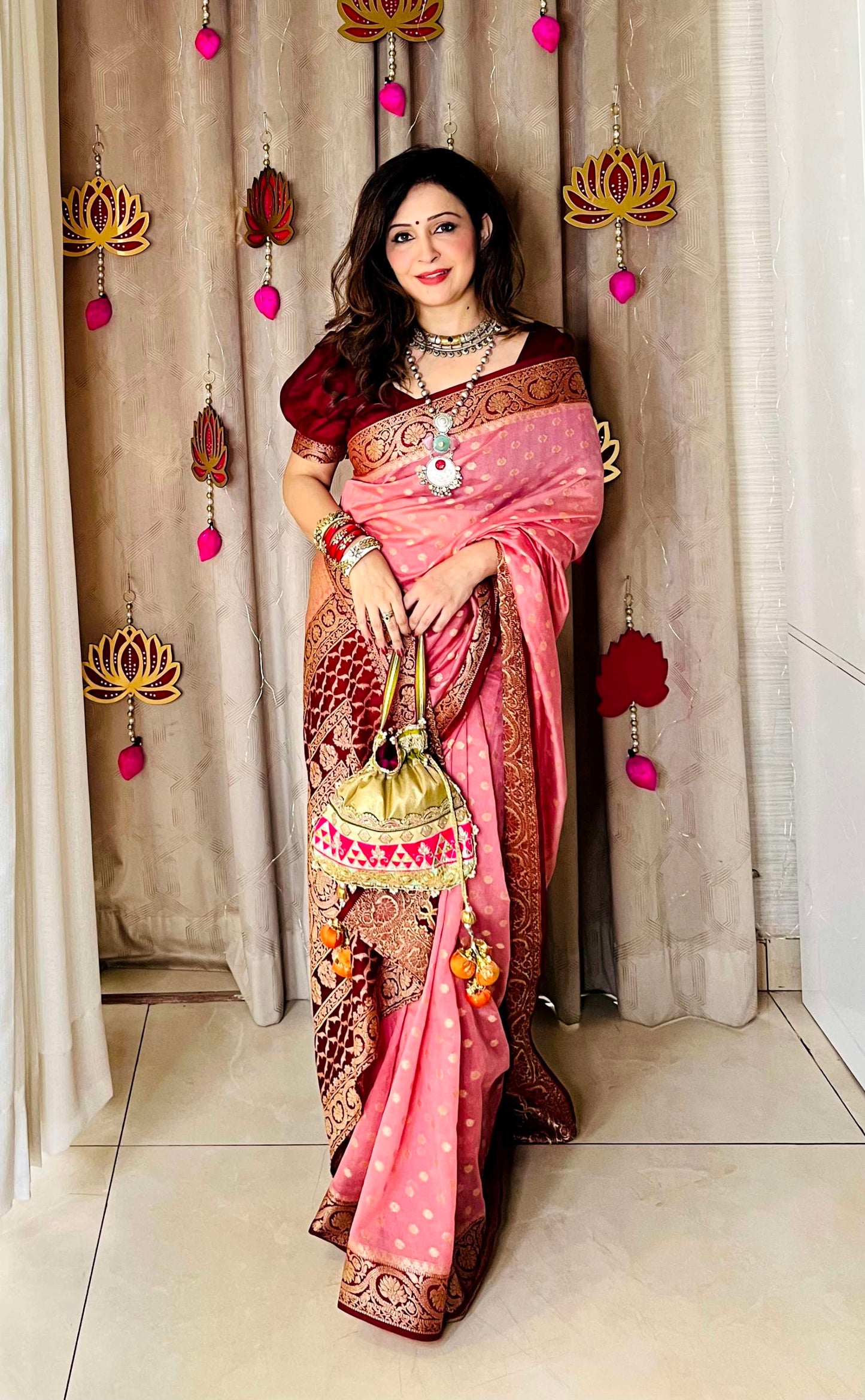 Nilani – Semi Georgette Butta Design Saree with Blouse Piece