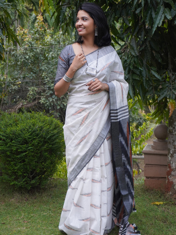 Semi Linen Ikkat Saree - Thugil
