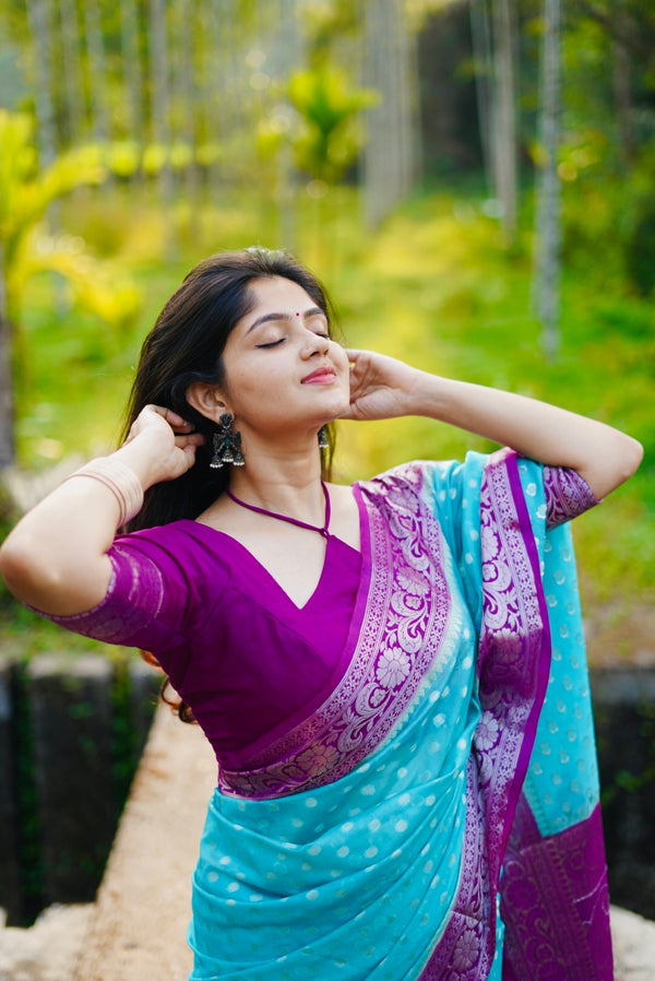 All Over Butti Semi Georgette - Thugil