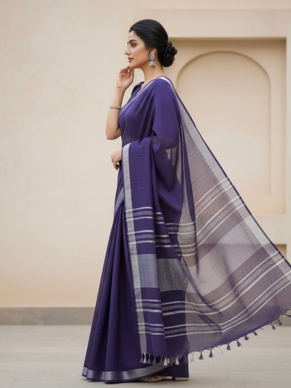 Dhwani Semi-Linen Saree - Thugil