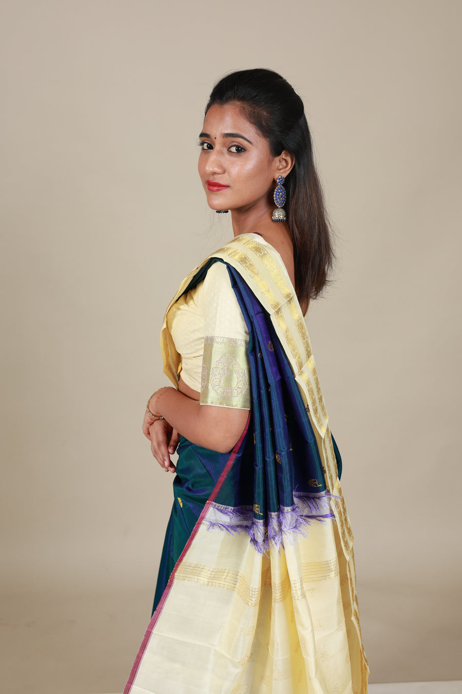 Pure Thirubuvanam Silk Saree - Thugil