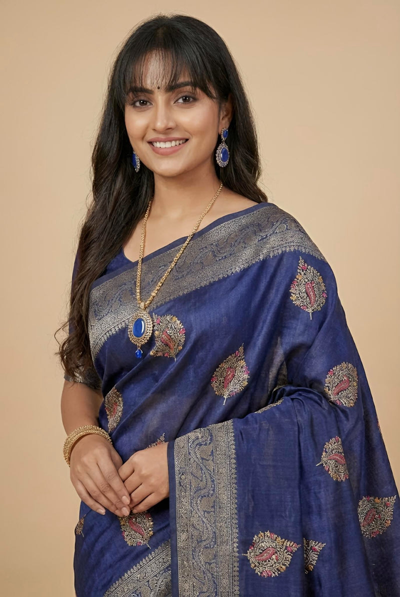 Saaras-Pure Tussar Silk Jamdani Jari Buta Saree(Silkmark certified)