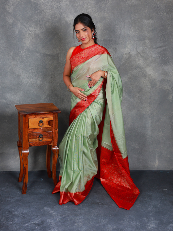 Pastel Green with Red - Thugil